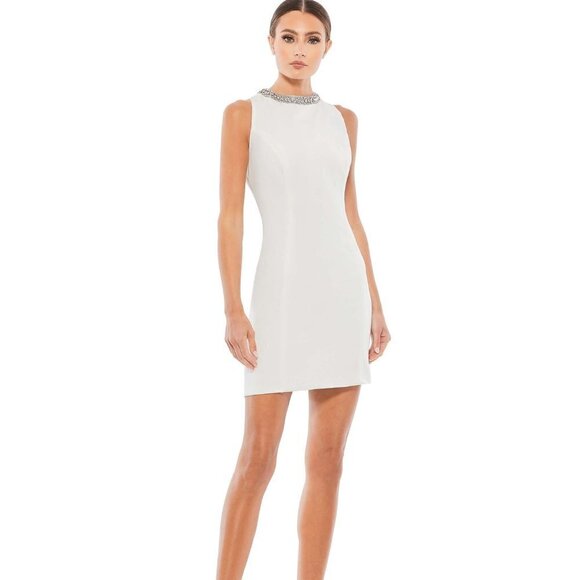 Mac Duggal NWT Ieena Bejeweled Body Con Sleeveless White Mini Dress, size 0 - Picture 1 of 10